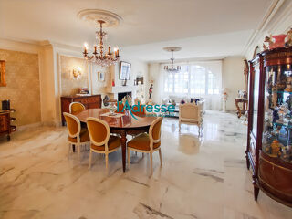  Maison  vendre 10 pices 238 m