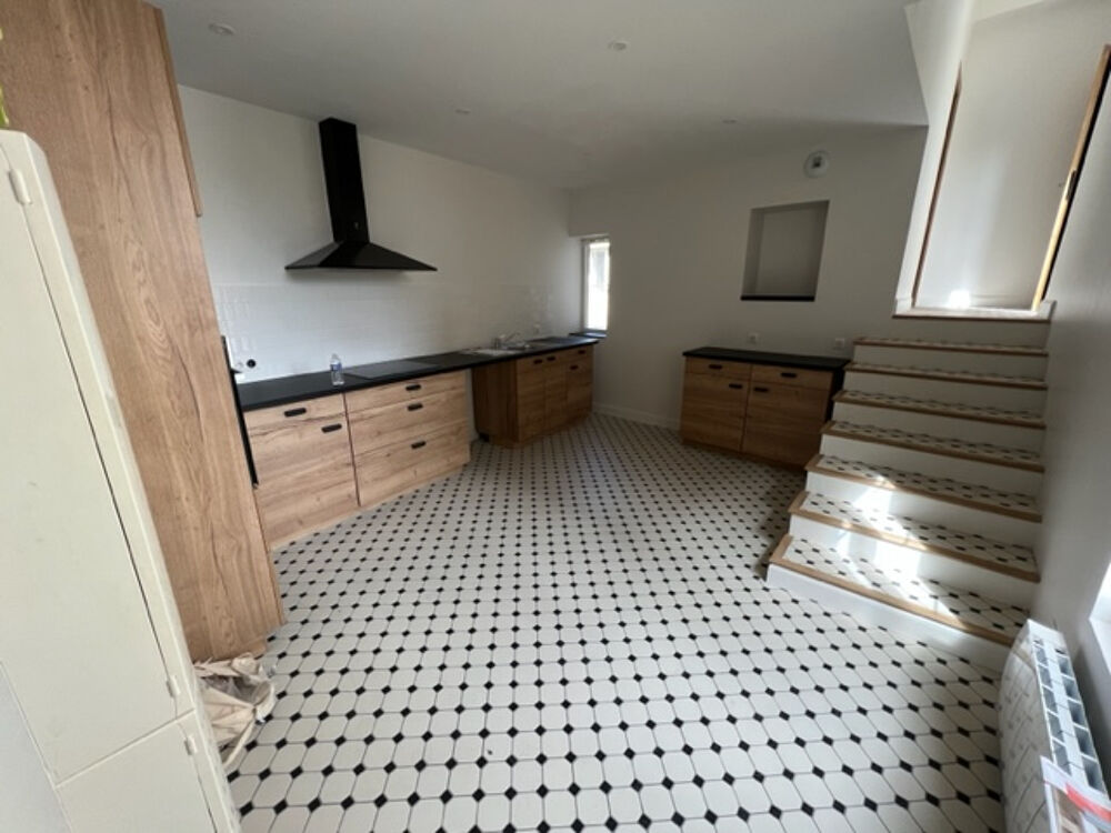 Location Appartement Appartement Caen 4 pièce(s) 100 m2 Caen
