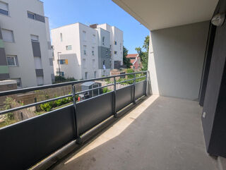  Appartement à louer 2 pièces 49 m²