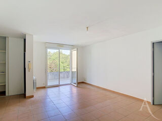  Appartement à louer 3 pièces 63 m²