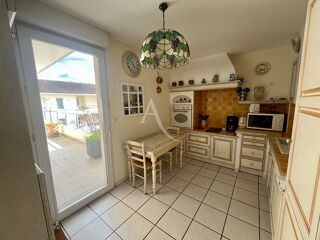  Appartement � louer 4 pi�ces 132 m�