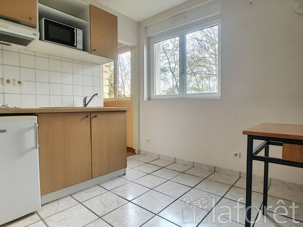 Location Appartement MEUBLE CHALONS EN CHAMPAGNE - 1 pièce - 23.68 m² Chalons en champagne