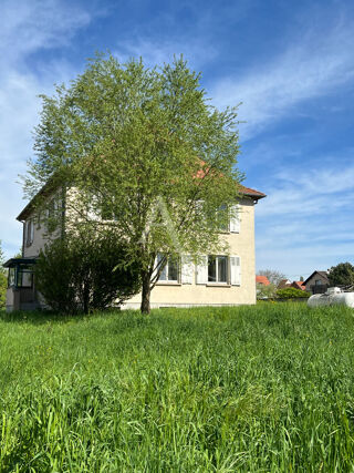  Maison  vendre 6 pices 234 m