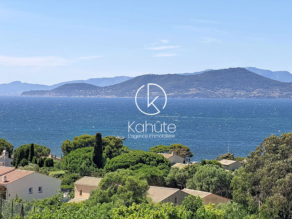 Vente Appartement Hyeres 3 pièce(s) 69 m2. Vue mer. Piscine. Tennis. Parking Hyeres