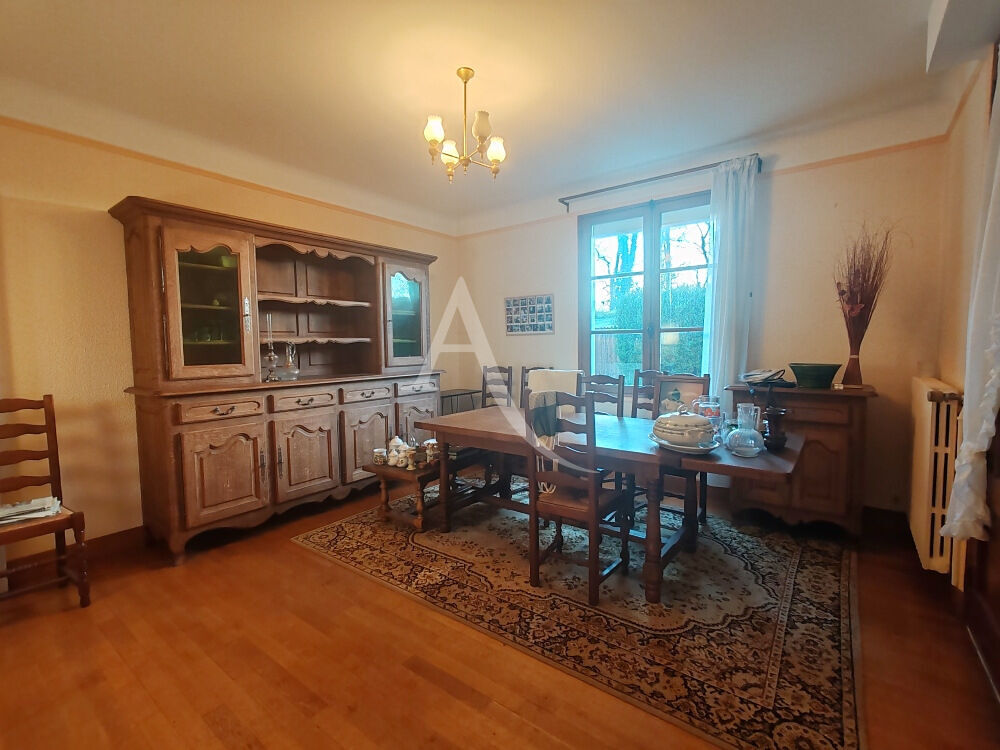 Maison Thésée 5 pièce(s) 100M²