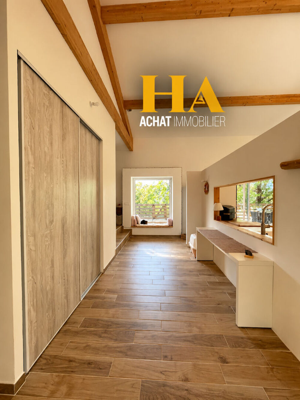 Laroque ( Dept 34) - Propriété avec 2 chalets, piscine et 6 000 m² : un bien aux multiples possibilités