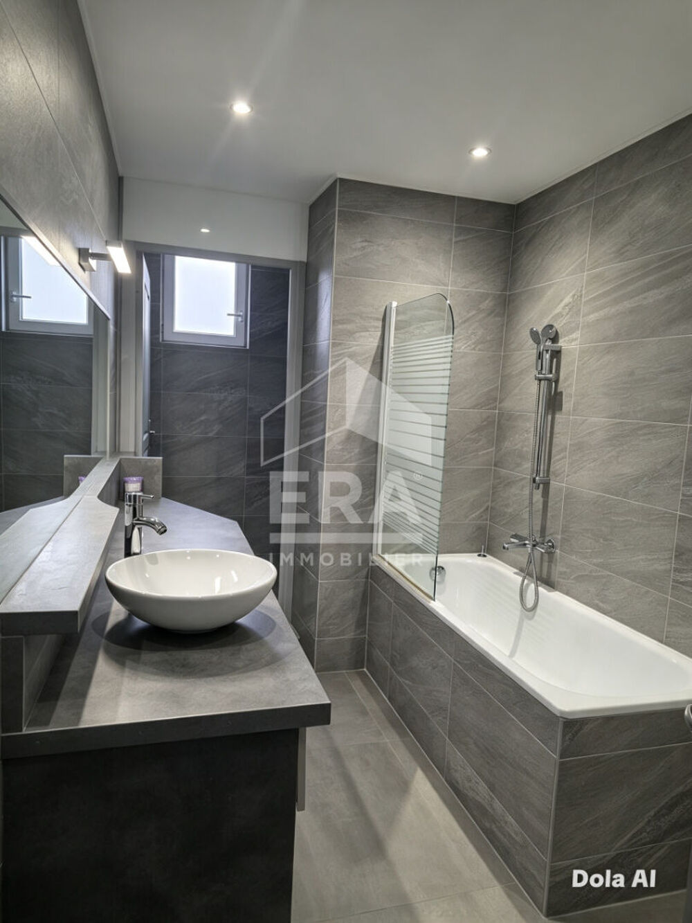 Location Appartement F2 rénové de 43M² avec 17M² de terrasse Cros de cagnes