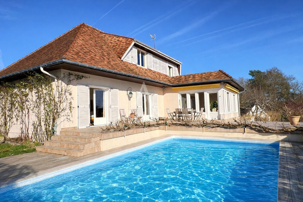 Maison 8 pièces 277 m² · à Romorantin Lanthenay · 277 m² · 358 600 €