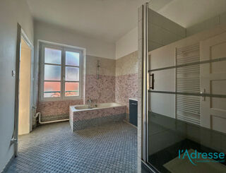  Appartement � louer 4 pi�ces 110 m�