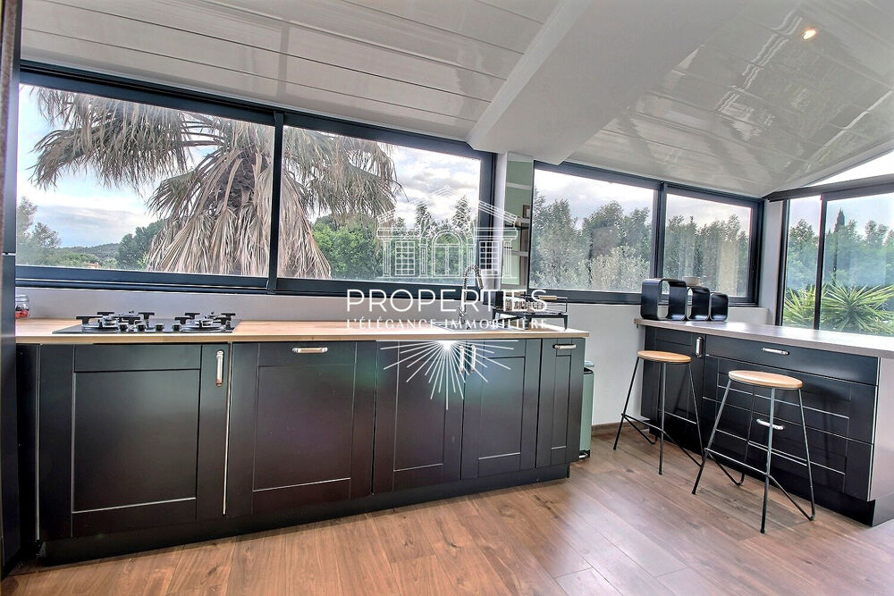 � vendre  Maison Bormes-les-Mimosas (83230)