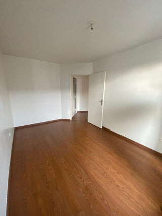  Appartement � louer 3 pi�ces 52 m�