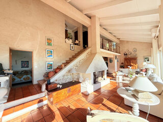  Maison  vendre 9 pices 205 m