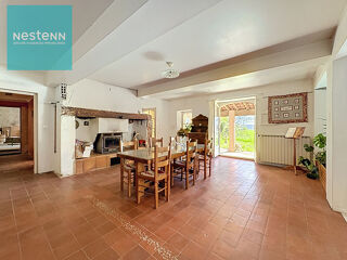  Maison à vendre 10 pièces 331 m²