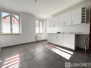  Appartement � louer 5 pi�ces 122 m�
