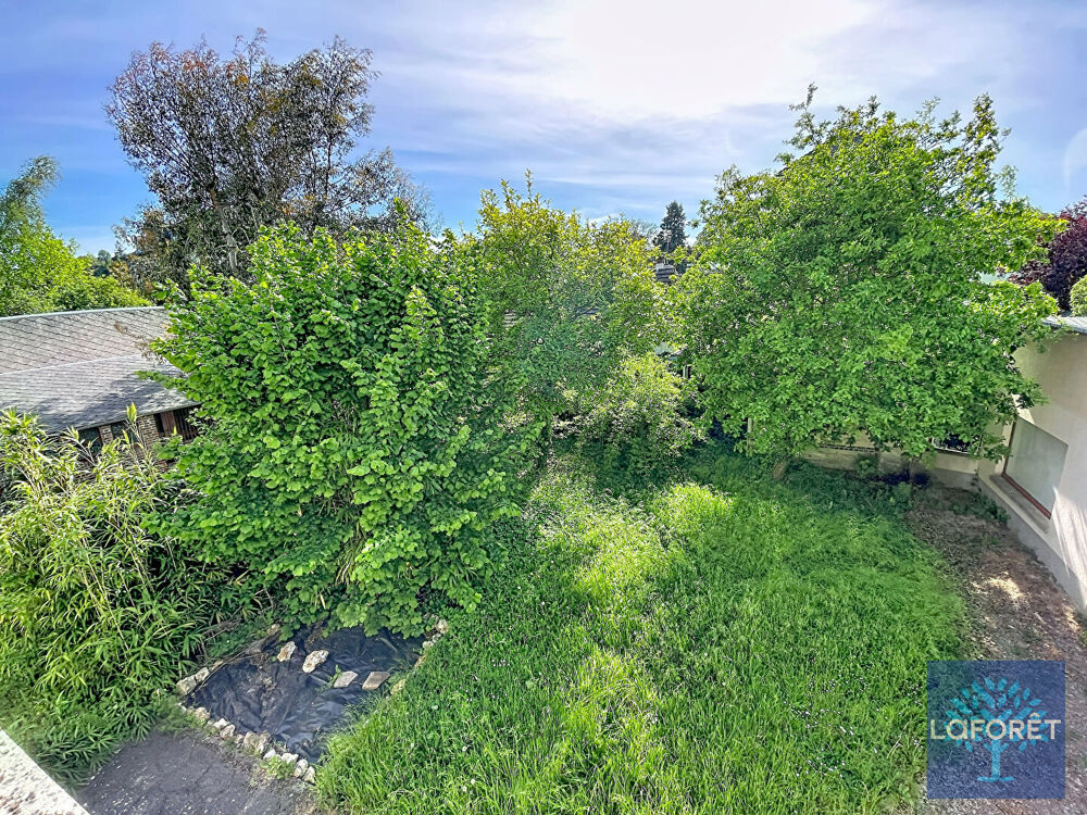 Maison Bernay 9 pièces 240m2