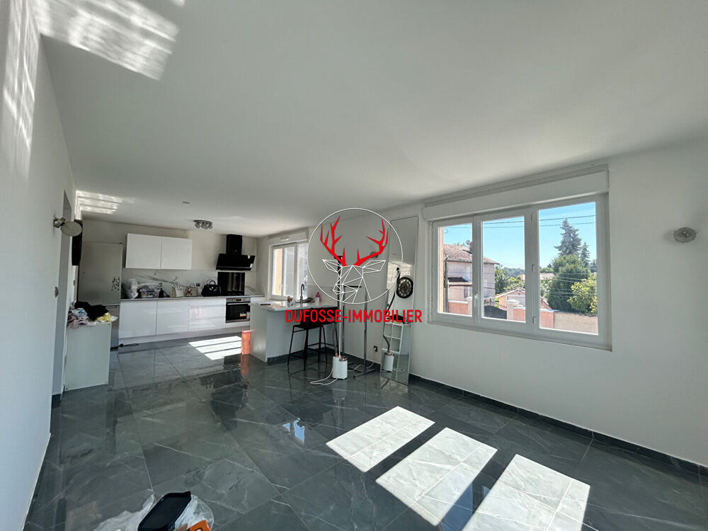 Vente Appartement FEYZIN LES RAZES : T4 94 m² - 3 CHAMBRES et GRANDE PIÈCE DE VIE - PETITE COPROPRIÉTÉ - FAIBLES CHARGES Feyzin