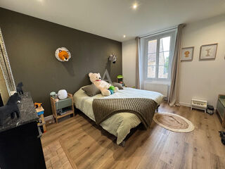  Maison � vendre 6 pi�ces 180 m�