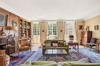  Appartement à vendre 6 pièces 167 m²