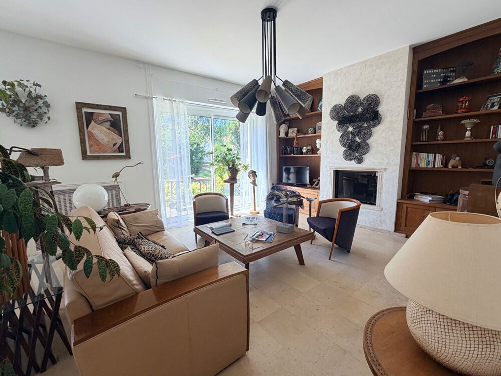 Vente Maison Maison Rochefort 6 pièce(s) 191 m2 Rochefort