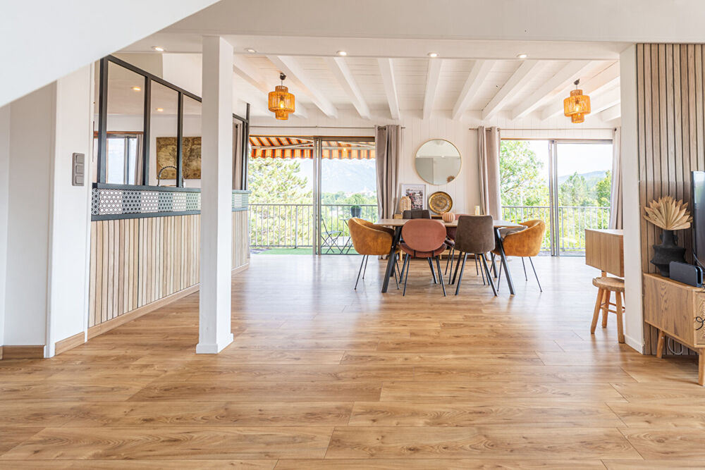 AGENCE IMMOBILIERE LAFORET - EXCLUSIVITE - "CACTUS" - ANNECY - secteur MEYTHET - APPARTEMENT DUPLEX T4 de 119.72m² - BALCON