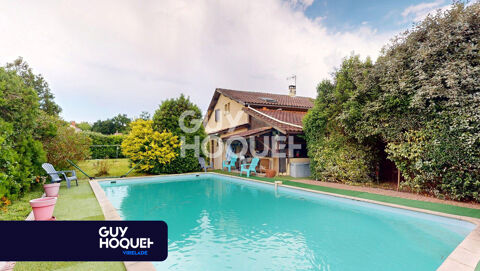   Maison spacieuse avec dpendances A VENDRE. Maison - 8 pice(s) - 197 m