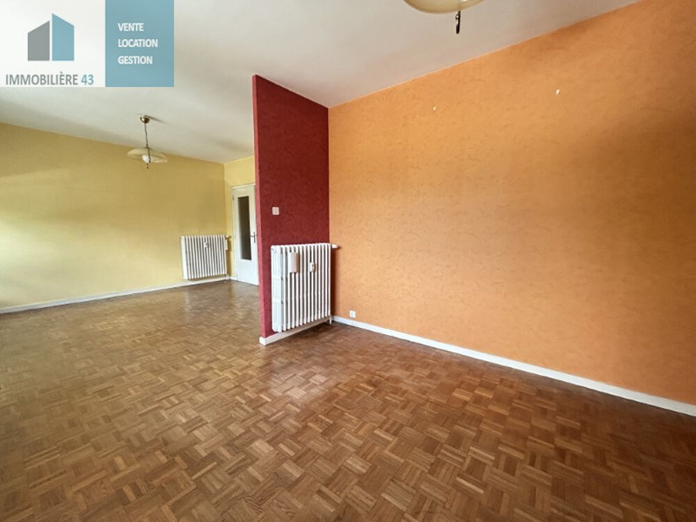 T4 90 M2 RDC SURELEVE + STATIONNEMENT,CAVE ,GRENIER SECTEUR SECURITE SOCIAL