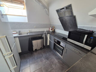  Appartement à louer 3 pièces 44 m²