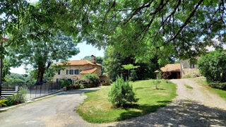  Maison à vendre 15 + pièces 590 m²