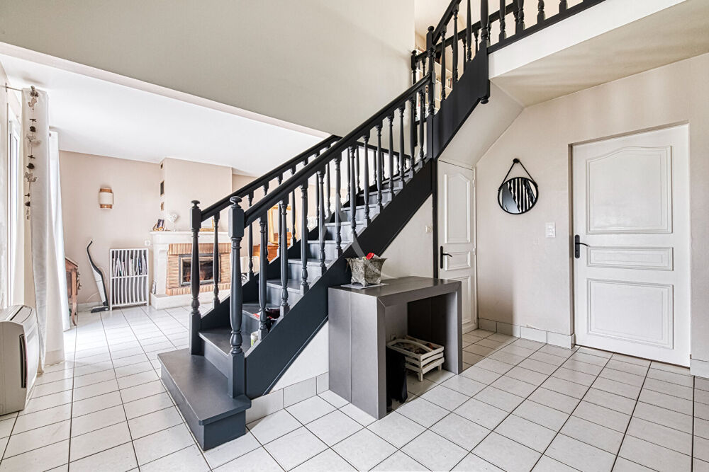 Vente Maison Maison  d'habitation 210 m² Les garennes sur loire