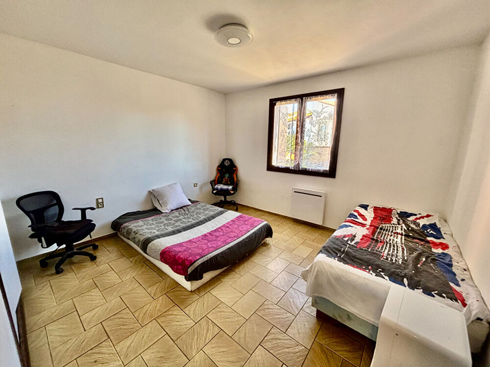 Villa 4 faces avec appartement indépendant Cabestany