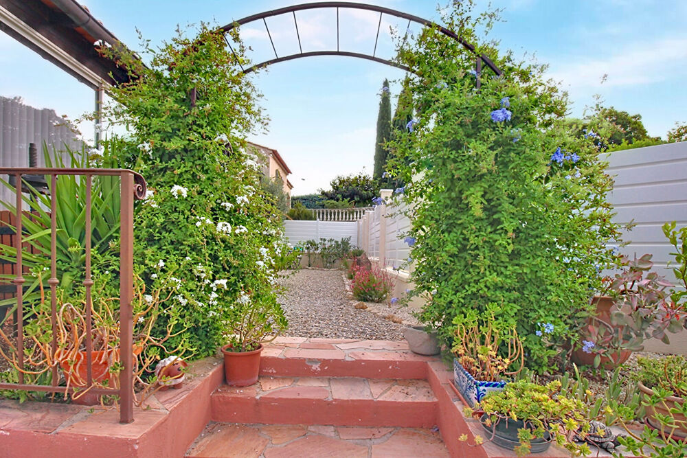 À VENDRE EN EXCLUSIVITÉ VIAGER OCCUPÉ LORGUES - MAISON DE PLAIN-PIED À PROXIMITÉ DU CENTRE-VILLE