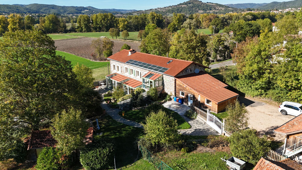 Vente Maison Maison Beaulieu 250 m² - Propriété de caractère avec gîte et dépendances Beaulieu