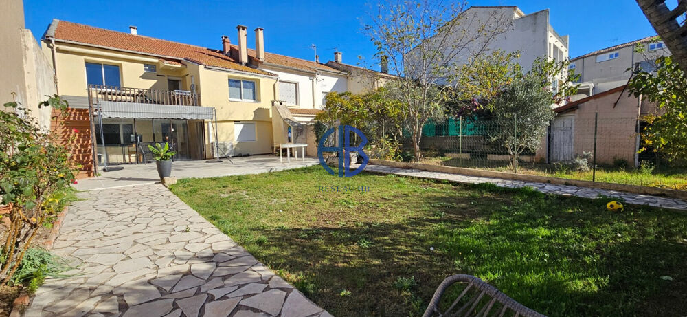 Quartier Mairie - Maison T6 entièrement rénovée avec jardin et garage