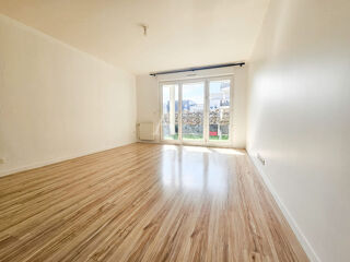  Appartement  louer 4 pices 79 m