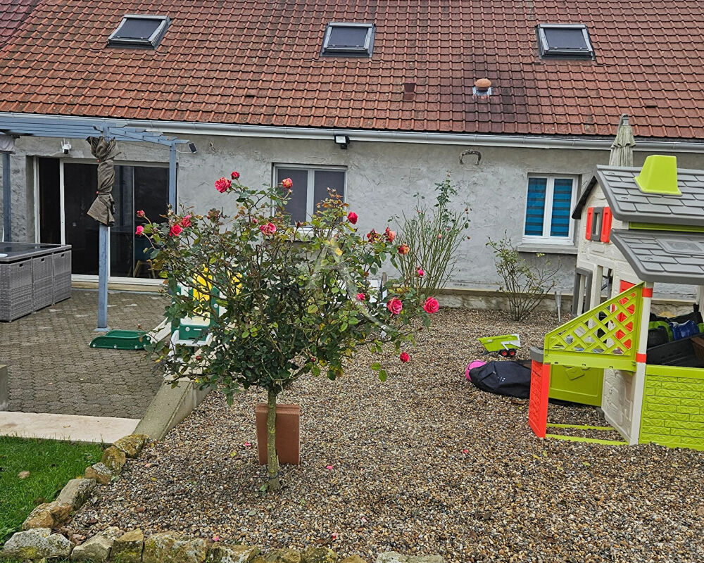 Vente Maison Maison idéale pour famille - 5 chambres et grand jardin Doudeauville