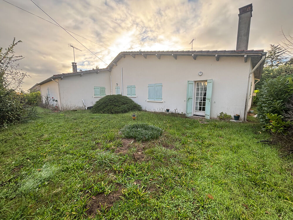 Vente Maison Maison  de 170m² avec possibilité de deux logements Montpon menesterol
