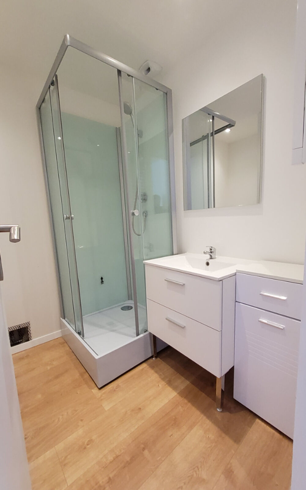 PONTIVY - Appartement rénové à neuf 2 pièces