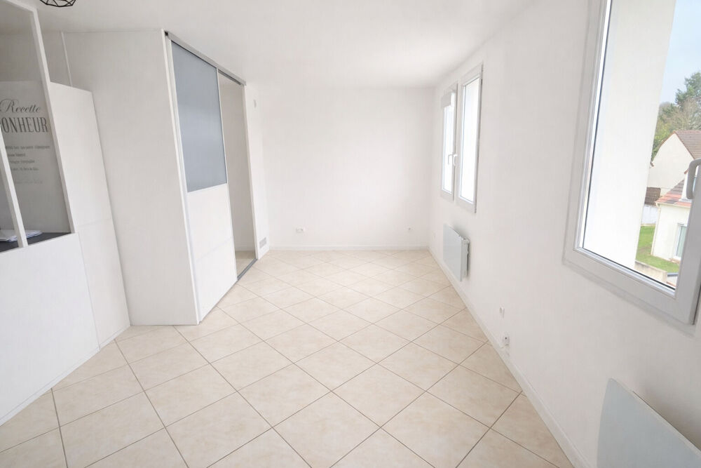 Appartement 1 pièce 40 m² · à Saint Thibault des Vignes · 40 m² · 148 000 €