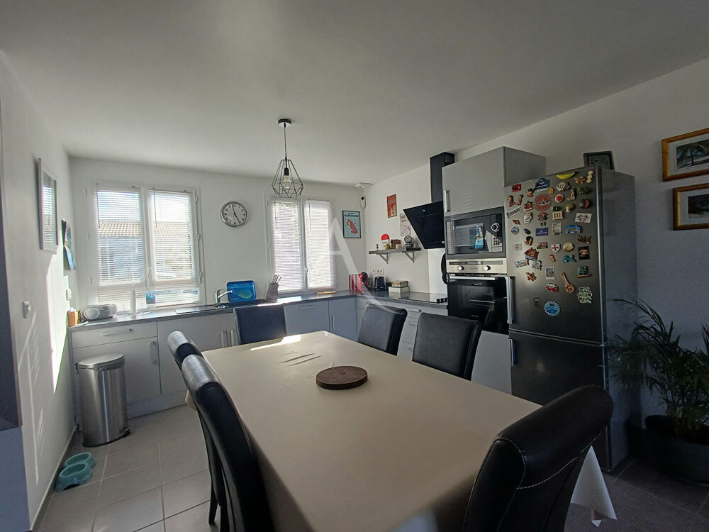 Vente Maison PAVILLON PLAIN PIED AU CALME PROCHE DE L'ÉCOLE ET DU CENTRE BOURG. Saint nazaire sur charente