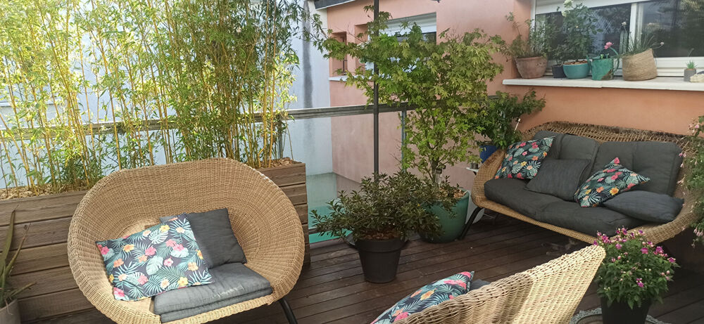 MAISON MEUBLÉE NIMES TYPE T4 DE 100 M2 AVEC PISCINE & GARAGE