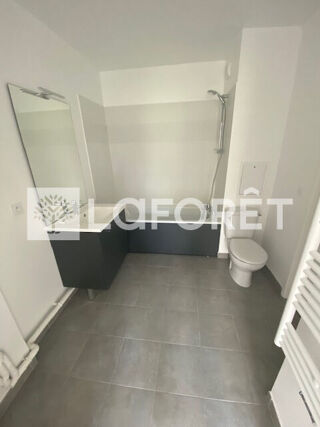  Appartement à louer 2 pièces 39 m²