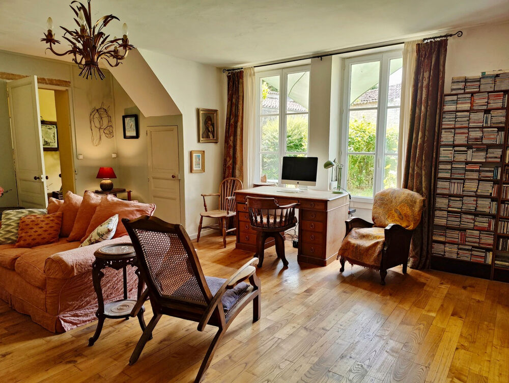 Vente Maison Maison de cinq chambres et piscine Mazeray