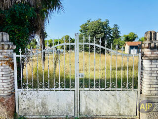 Terrain à vendre 700 m²