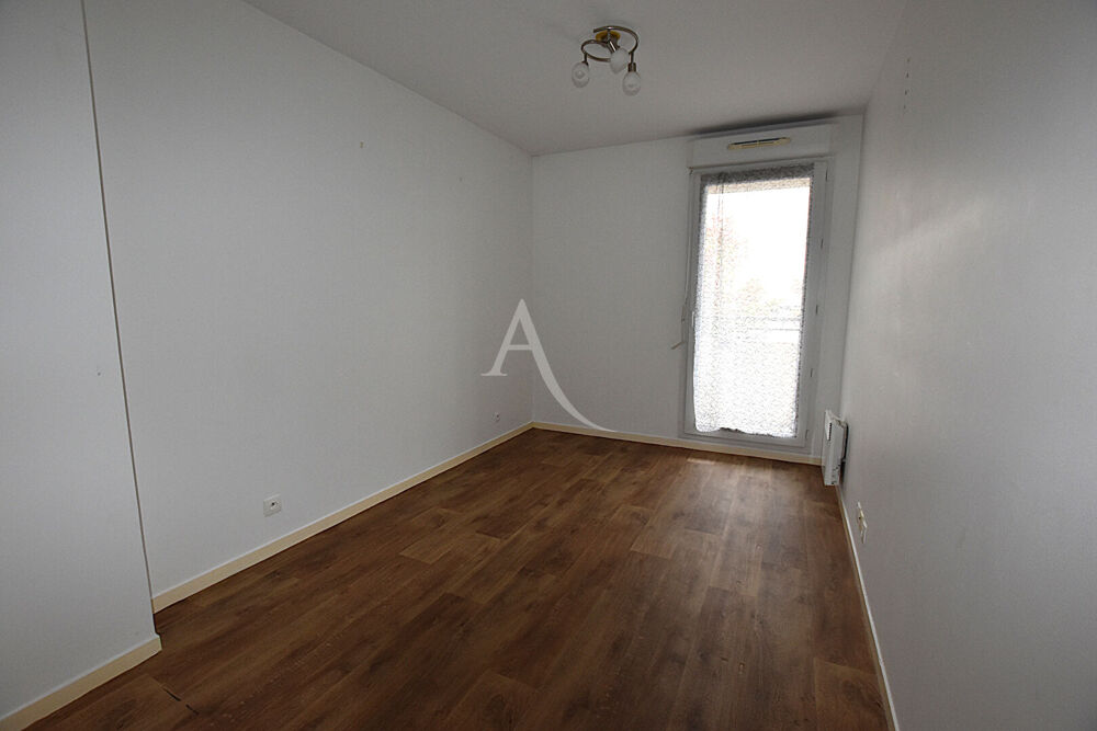 À vendre : Appartement 2 pièces à Combs-la-Ville
