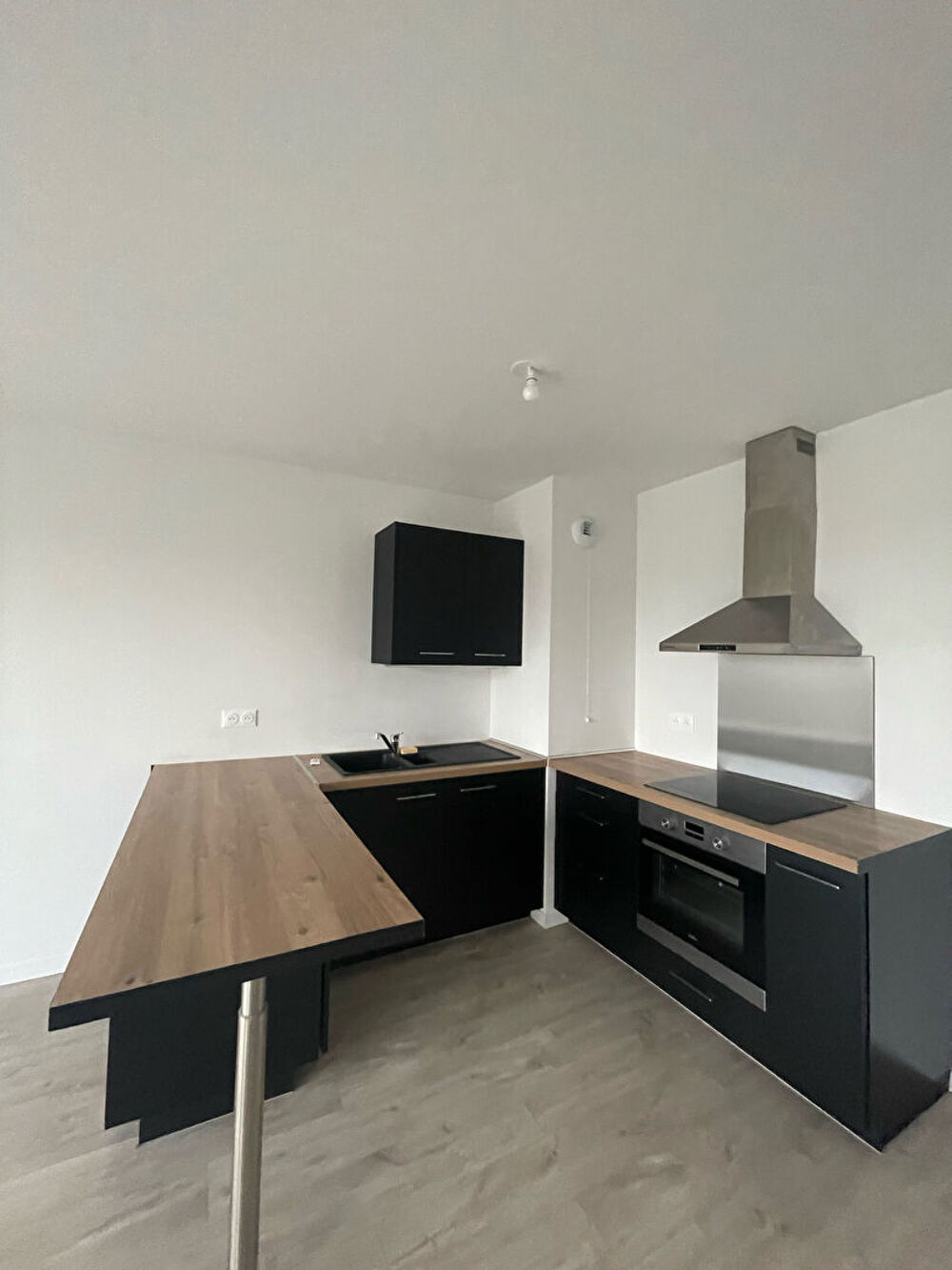 Location Appartement VALENCIENNES, Limite Saint Saulve, Le carré des Sens Valenciennes