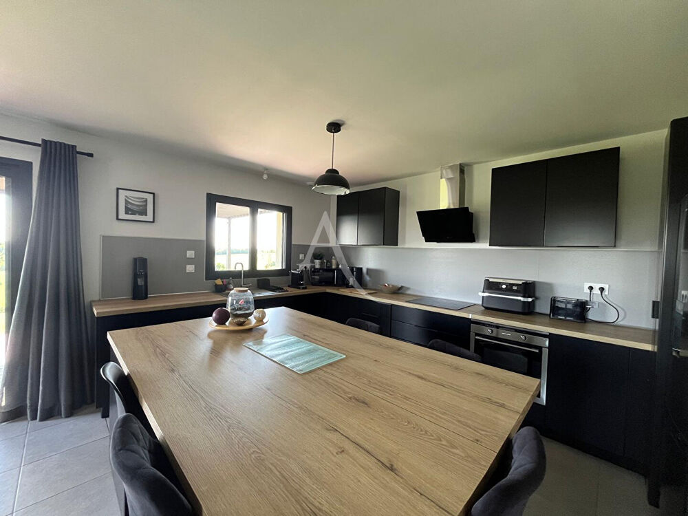 Vente Maison Maison récente de 2023 avec vue panoramique ? 92 m² habitables sur 1482 m² de terrain Tauriac