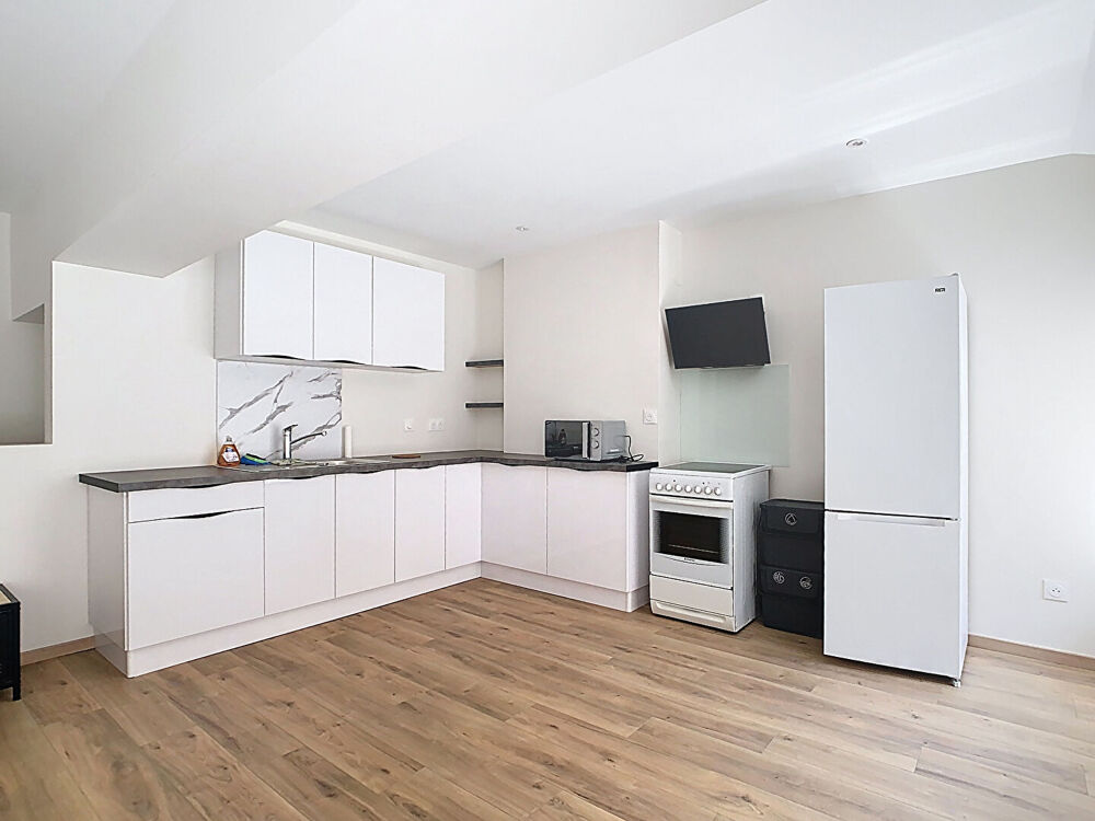 Location Appartement Appartement meublé de type T3 74m2 NEUFCHATEAU Neufchateau