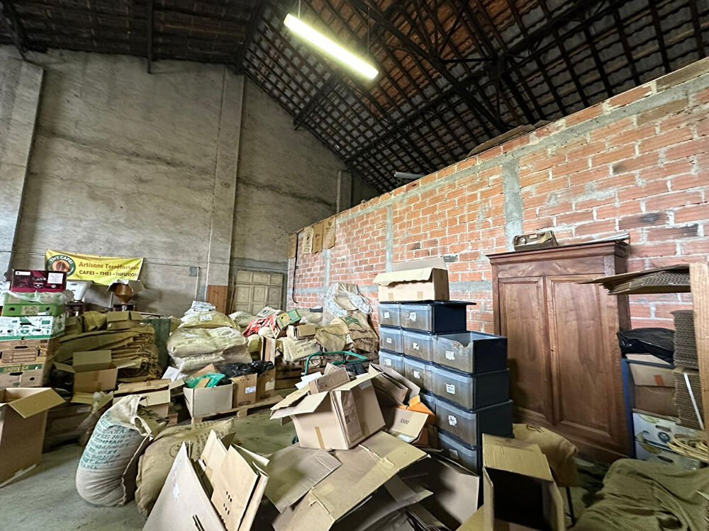 Vente Immeuble Immeuble Bessieres 10 pièce(s) 375 m2 Gemil