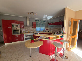  Maison à vendre 8 pièces 258 m²