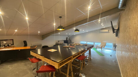 LOCAUX COMMERCIAUX SILLINGY 80 M&sup2; 808 74330 Epagny metz tessy